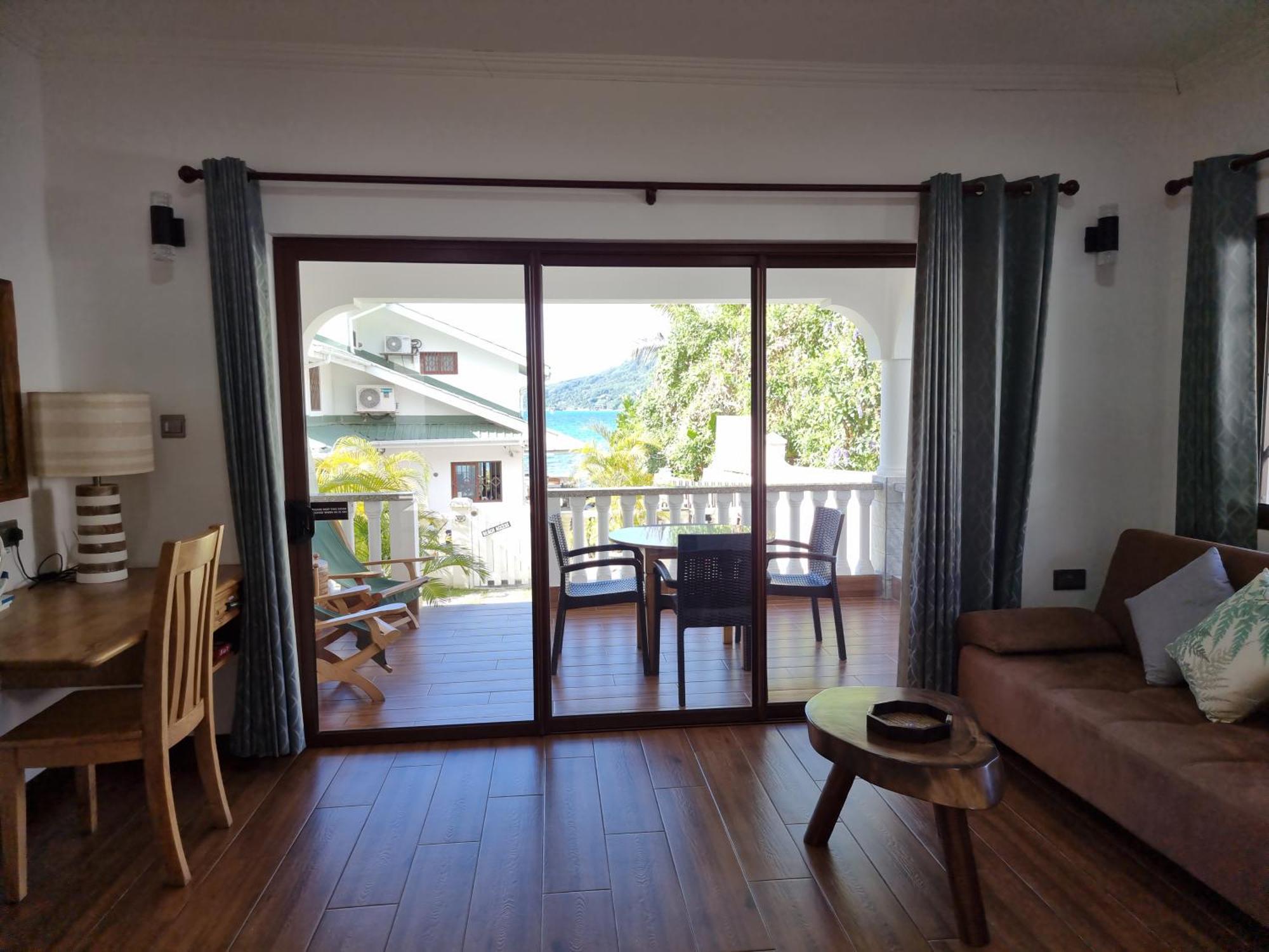 Drake Seaside Studio Apartments Bel Ombre Habitación foto